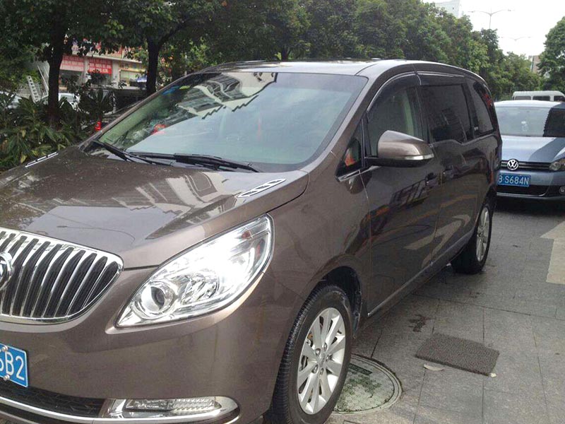 深圳租車公司哪家好？考慮隆吉達(dá)！
