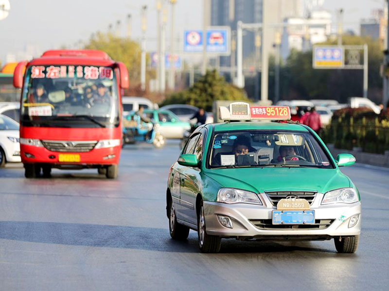 如何預(yù)約出租車？提前預(yù)約超方便！